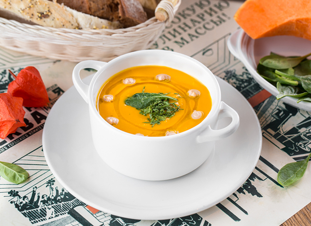 Фото - Осень в твоей тарелке: тыквенный суп с кремом из печеных каштанов