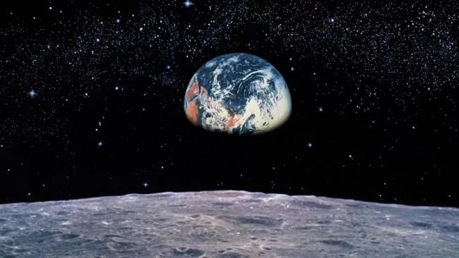 Фото - Экипаж наземного «космического корабля» SIRIUS «долетел» до лунной орбиты