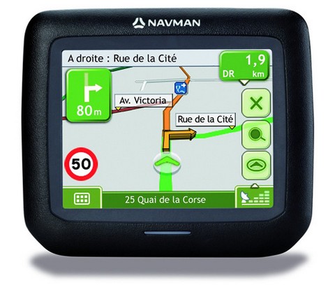 Фото - Автомобильная GPS Navman F15 поступила в продажу в США